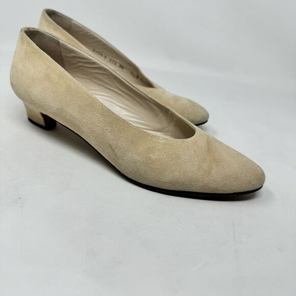 Perry Ellis‎ Nude Portfolio Suede Kitten Heel Size 7.5 - Picture 2 of 8